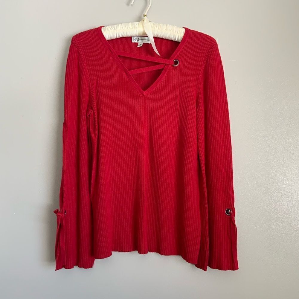 Nieman Marcus Ladies Red Knit Pullover Sweater Size Medium Long Sleeve Sexy Neck